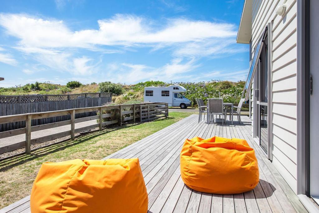 Beach Retreat - Ohope Holiday Home المظهر الخارجي الصورة